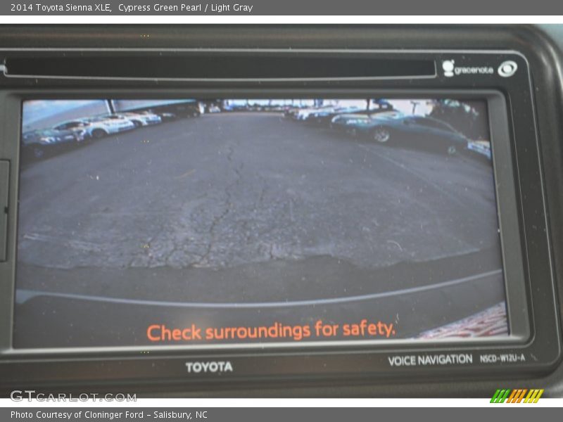 Cypress Green Pearl / Light Gray 2014 Toyota Sienna XLE