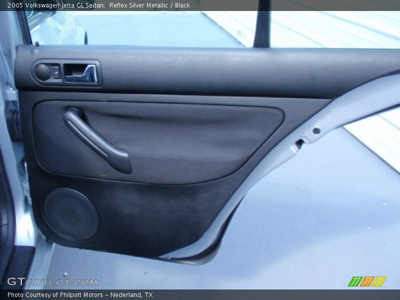 Reflex Silver Metallic / Black 2005 Volkswagen Jetta GL Sedan