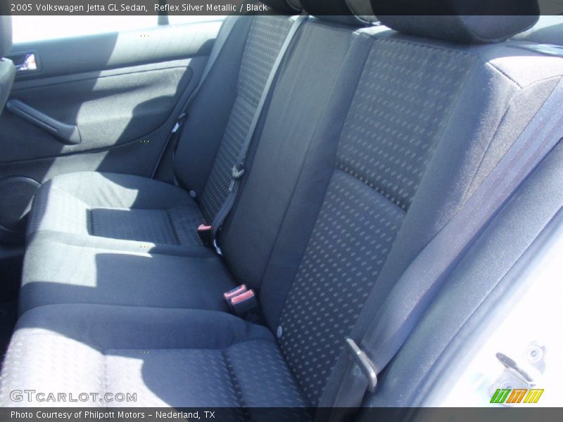 Reflex Silver Metallic / Black 2005 Volkswagen Jetta GL Sedan