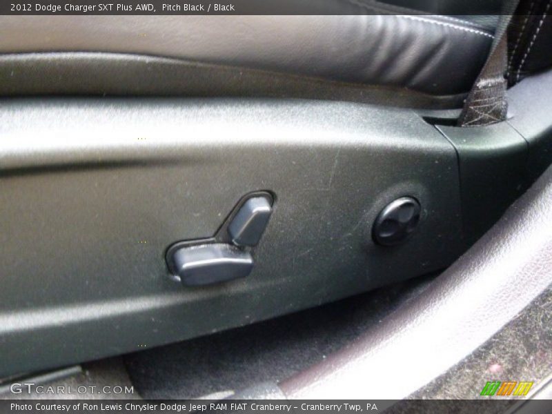 Pitch Black / Black 2012 Dodge Charger SXT Plus AWD