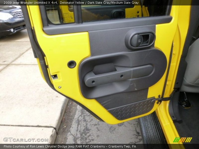 Detonator Yellow / Dark Slate Gray/Medium Slate Gray 2009 Jeep Wrangler Unlimited X 4x4