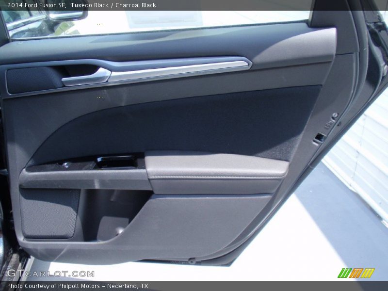 Tuxedo Black / Charcoal Black 2014 Ford Fusion SE