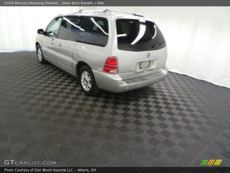Silver Birch Metallic / Flint 2004 Mercury Monterey Premier