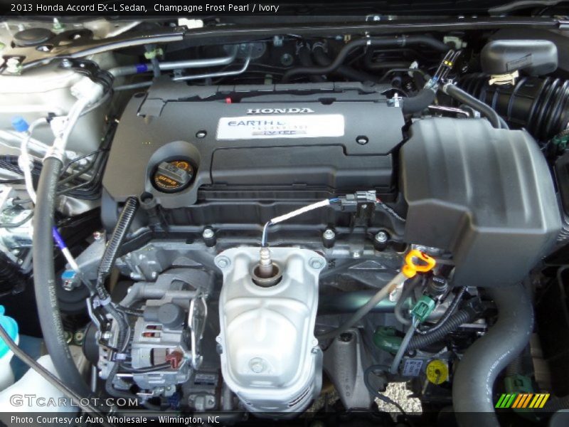 Champagne Frost Pearl / Ivory 2013 Honda Accord EX-L Sedan