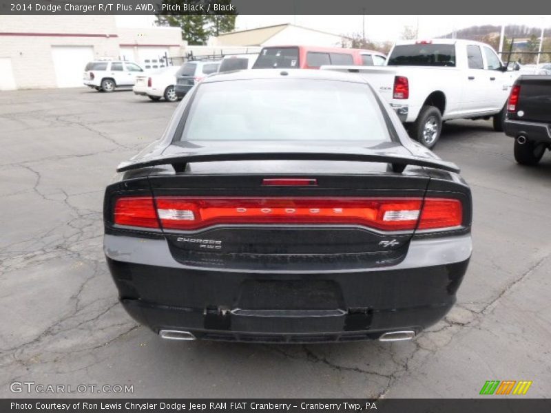 Pitch Black / Black 2014 Dodge Charger R/T Plus AWD