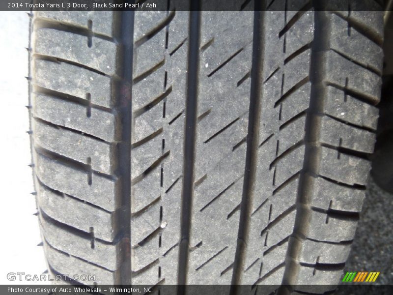Black Sand Pearl / Ash 2014 Toyota Yaris L 3 Door
