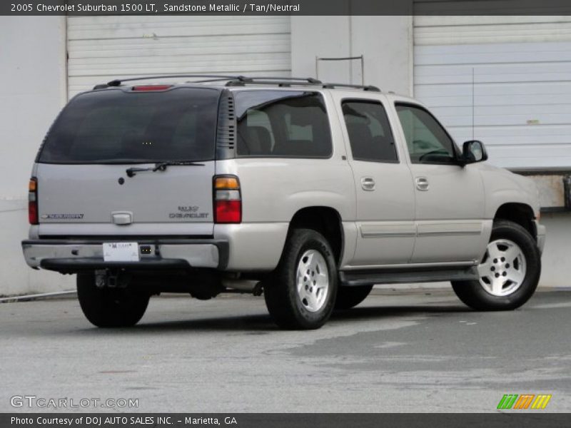 Sandstone Metallic / Tan/Neutral 2005 Chevrolet Suburban 1500 LT