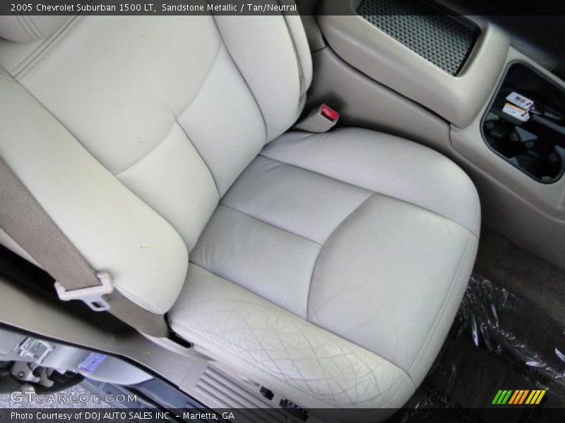 Sandstone Metallic / Tan/Neutral 2005 Chevrolet Suburban 1500 LT