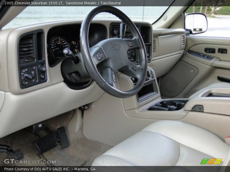 Sandstone Metallic / Tan/Neutral 2005 Chevrolet Suburban 1500 LT