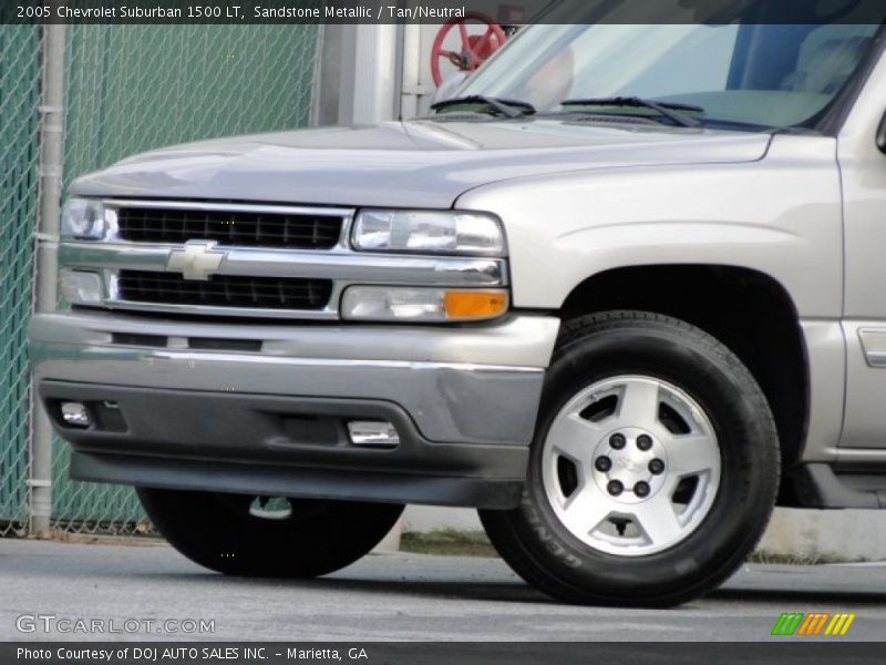 Sandstone Metallic / Tan/Neutral 2005 Chevrolet Suburban 1500 LT
