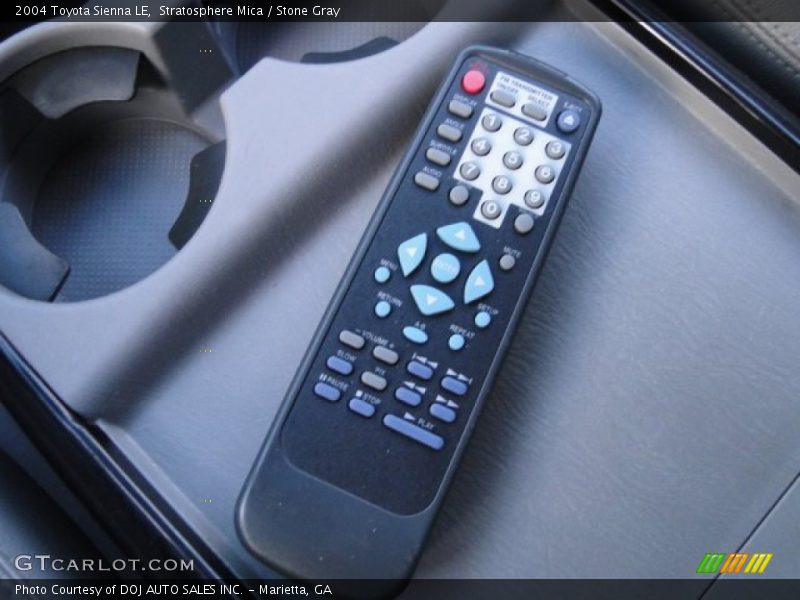 Stratosphere Mica / Stone Gray 2004 Toyota Sienna LE