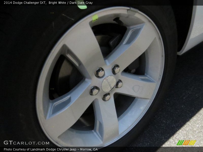 Bright White / Dark Slate Gray 2014 Dodge Challenger SXT