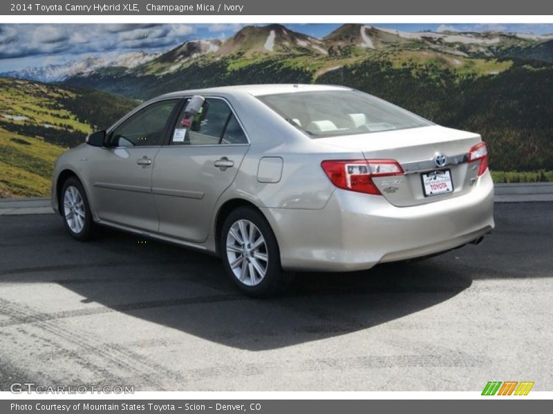 Champagne Mica / Ivory 2014 Toyota Camry Hybrid XLE