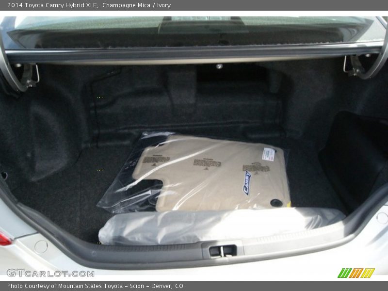 Champagne Mica / Ivory 2014 Toyota Camry Hybrid XLE