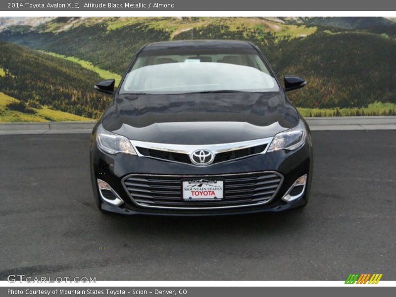 Attitude Black Metallic / Almond 2014 Toyota Avalon XLE