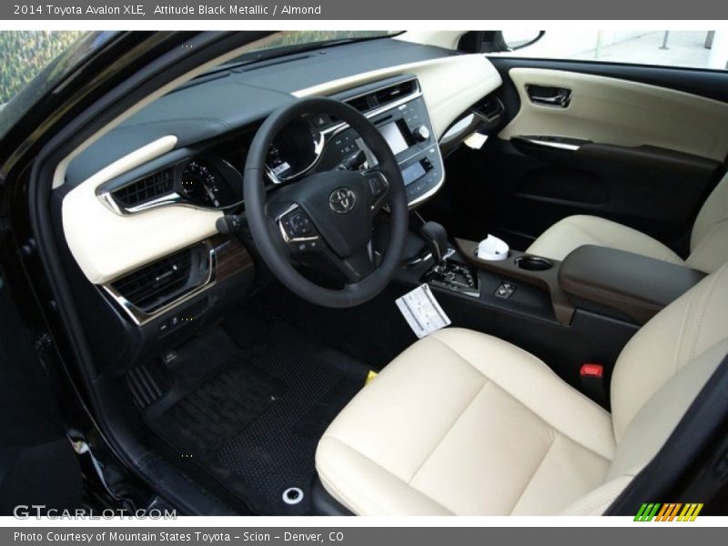 Attitude Black Metallic / Almond 2014 Toyota Avalon XLE