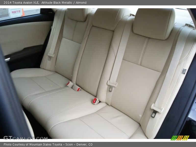 Attitude Black Metallic / Almond 2014 Toyota Avalon XLE