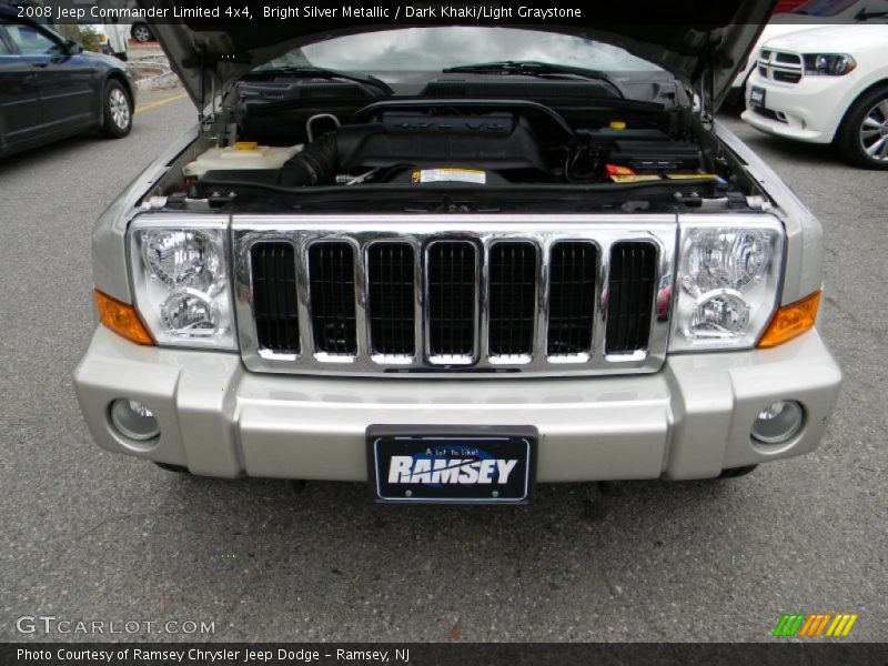 Bright Silver Metallic / Dark Khaki/Light Graystone 2008 Jeep Commander Limited 4x4