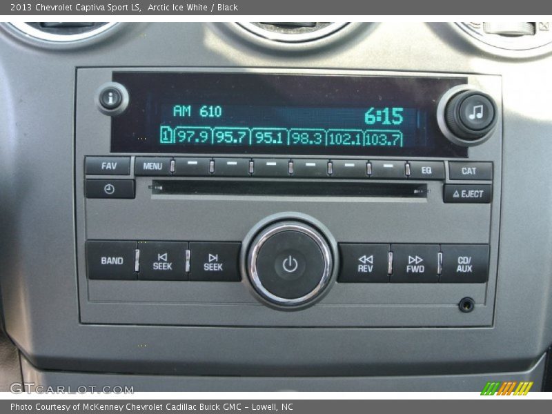 Arctic Ice White / Black 2013 Chevrolet Captiva Sport LS