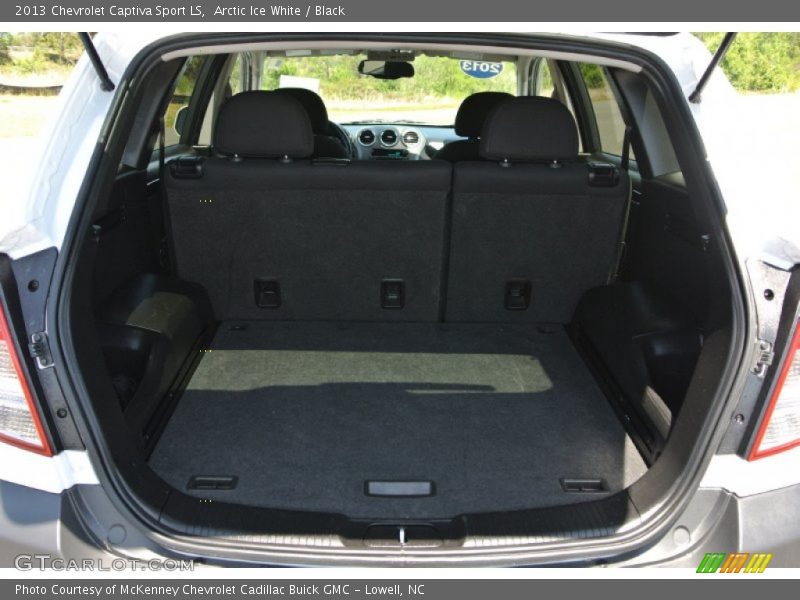 Arctic Ice White / Black 2013 Chevrolet Captiva Sport LS