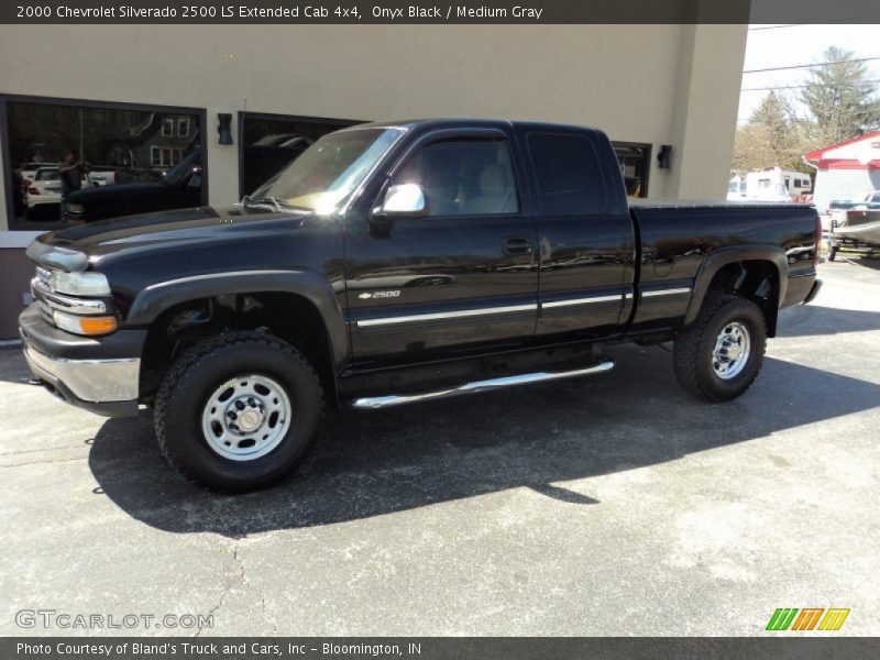 Onyx Black / Medium Gray 2000 Chevrolet Silverado 2500 LS Extended Cab 4x4