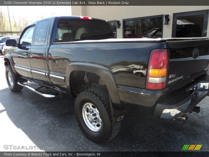 Onyx Black / Medium Gray 2000 Chevrolet Silverado 2500 LS Extended Cab 4x4