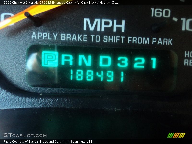 Onyx Black / Medium Gray 2000 Chevrolet Silverado 2500 LS Extended Cab 4x4