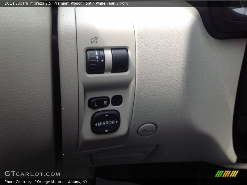Satin White Pearl / Ivory 2011 Subaru Impreza 2.5i Premium Wagon