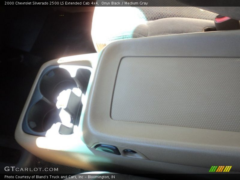 Onyx Black / Medium Gray 2000 Chevrolet Silverado 2500 LS Extended Cab 4x4