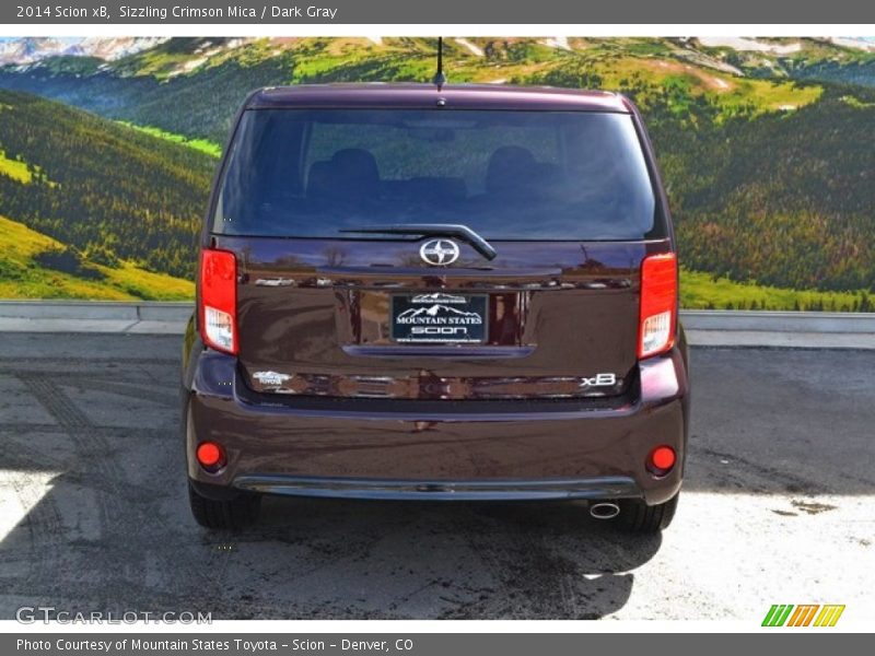 Sizzling Crimson Mica / Dark Gray 2014 Scion xB