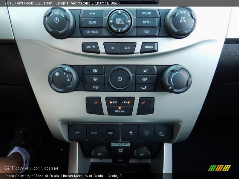 Sangria Red Metallic / Charcoal Black 2011 Ford Focus SEL Sedan