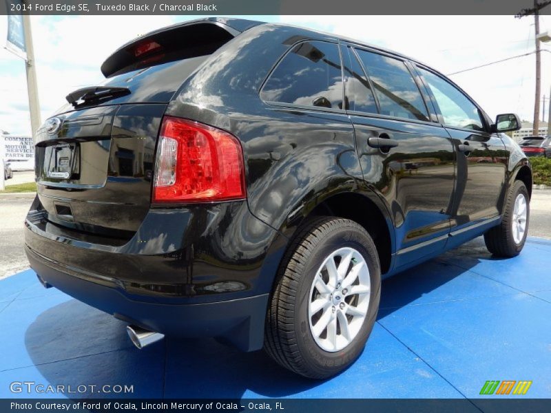 Tuxedo Black / Charcoal Black 2014 Ford Edge SE