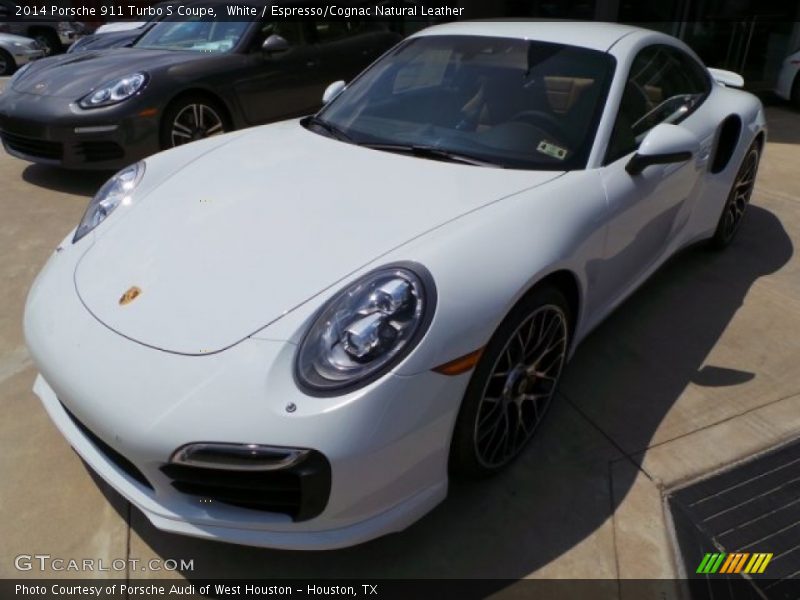  2014 911 Turbo S Coupe White