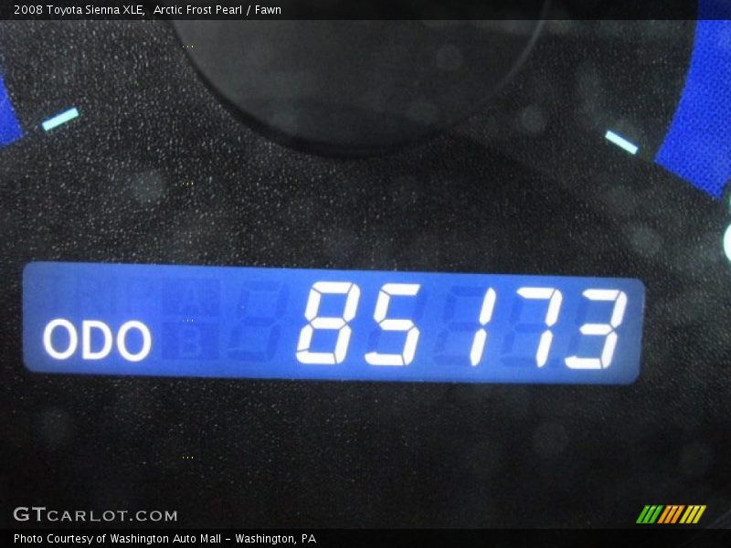Arctic Frost Pearl / Fawn 2008 Toyota Sienna XLE