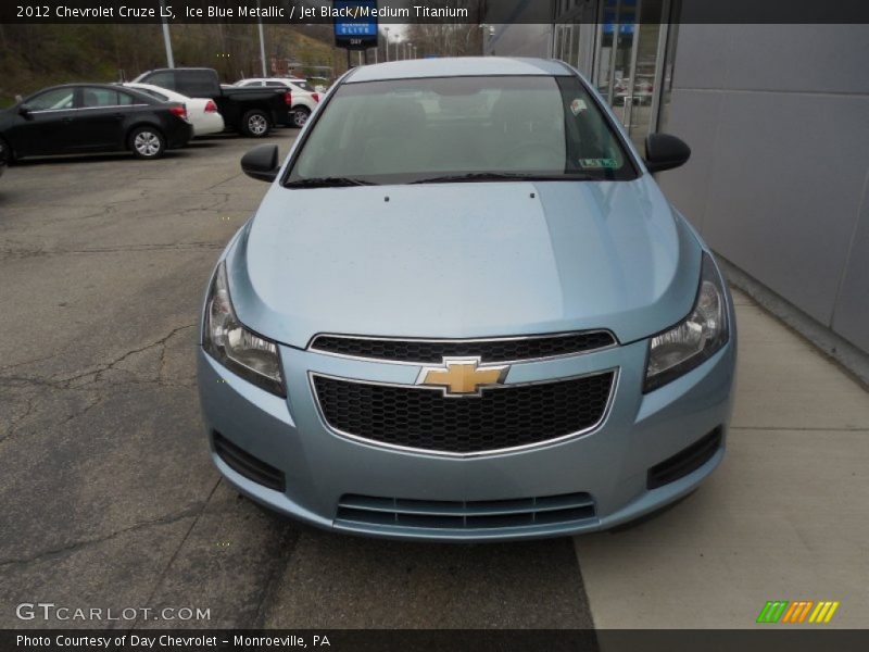 Ice Blue Metallic / Jet Black/Medium Titanium 2012 Chevrolet Cruze LS