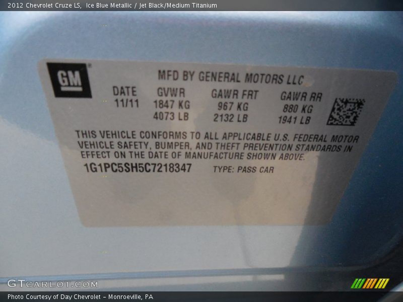 Ice Blue Metallic / Jet Black/Medium Titanium 2012 Chevrolet Cruze LS