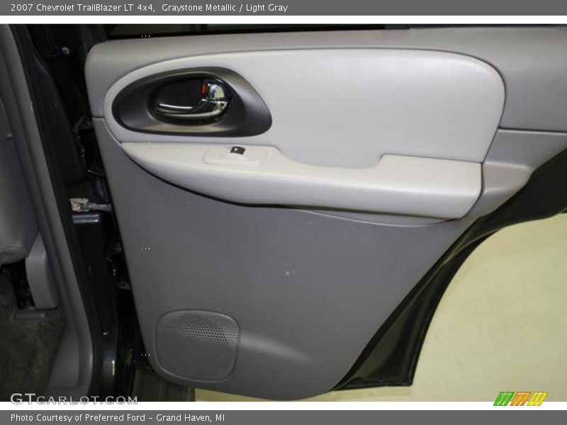 Graystone Metallic / Light Gray 2007 Chevrolet TrailBlazer LT 4x4