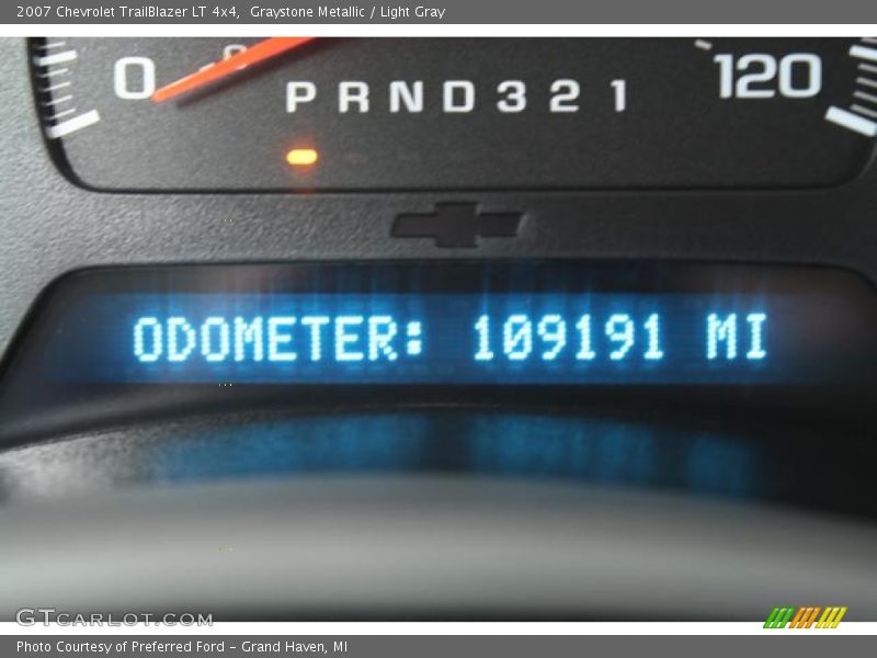 Graystone Metallic / Light Gray 2007 Chevrolet TrailBlazer LT 4x4