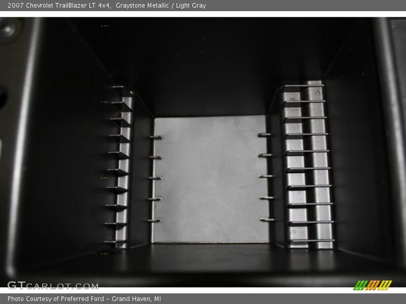 Graystone Metallic / Light Gray 2007 Chevrolet TrailBlazer LT 4x4