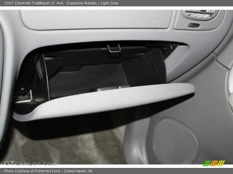 Graystone Metallic / Light Gray 2007 Chevrolet TrailBlazer LT 4x4