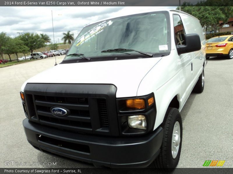 Oxford White / Medium Flint 2014 Ford E-Series Van E250 Cargo Van
