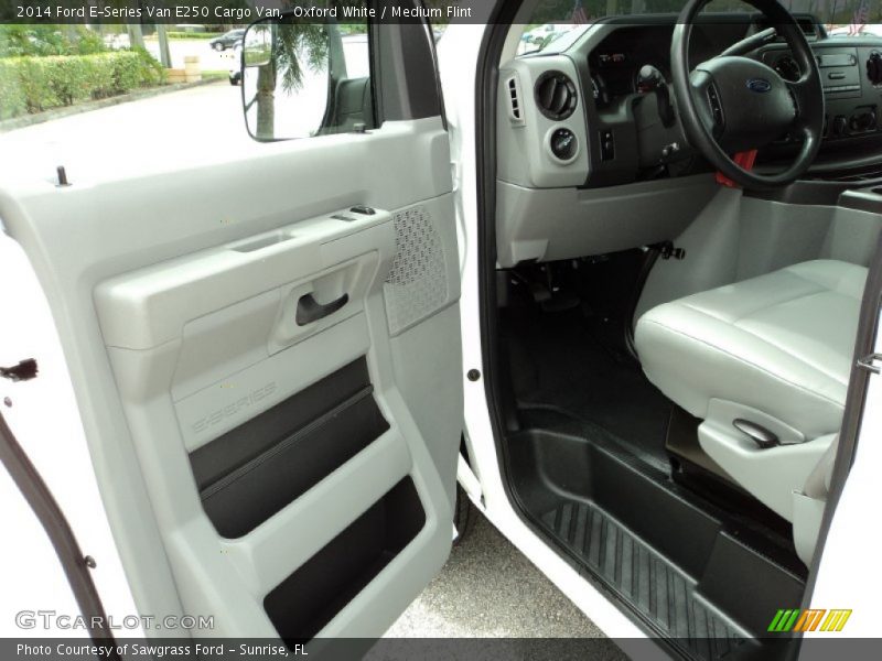 Oxford White / Medium Flint 2014 Ford E-Series Van E250 Cargo Van