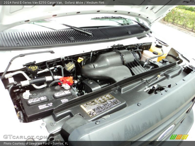 Oxford White / Medium Flint 2014 Ford E-Series Van E250 Cargo Van