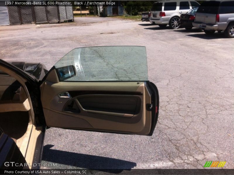 Black / Parchment Beige 1997 Mercedes-Benz SL 600 Roadster