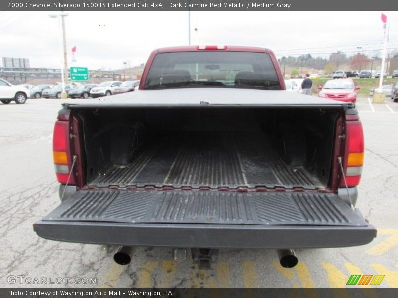 Dark Carmine Red Metallic / Medium Gray 2000 Chevrolet Silverado 1500 LS Extended Cab 4x4