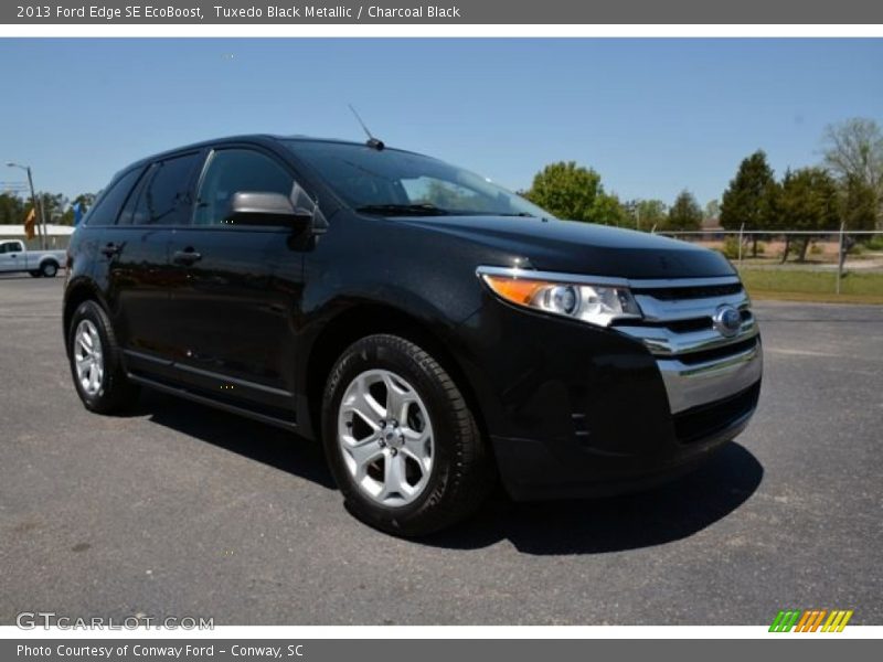 Tuxedo Black Metallic / Charcoal Black 2013 Ford Edge SE EcoBoost