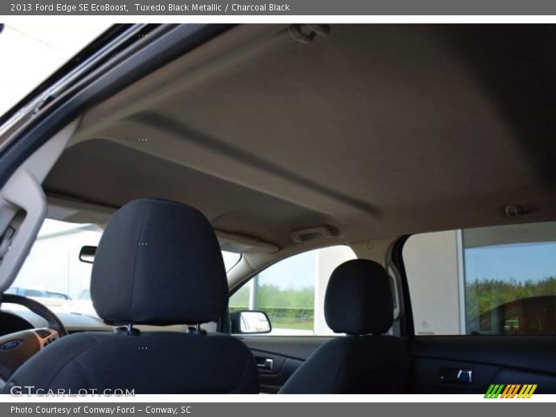 Tuxedo Black Metallic / Charcoal Black 2013 Ford Edge SE EcoBoost