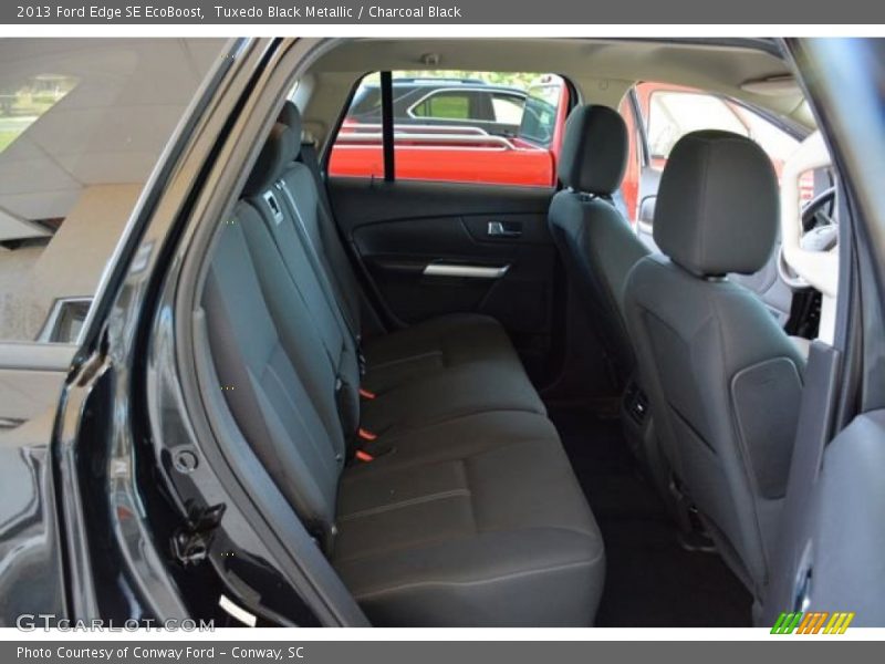 Tuxedo Black Metallic / Charcoal Black 2013 Ford Edge SE EcoBoost