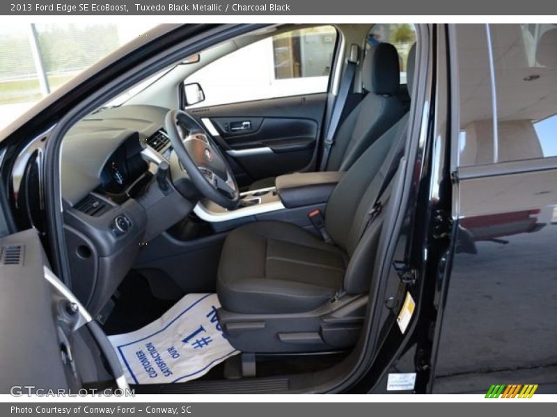 Tuxedo Black Metallic / Charcoal Black 2013 Ford Edge SE EcoBoost