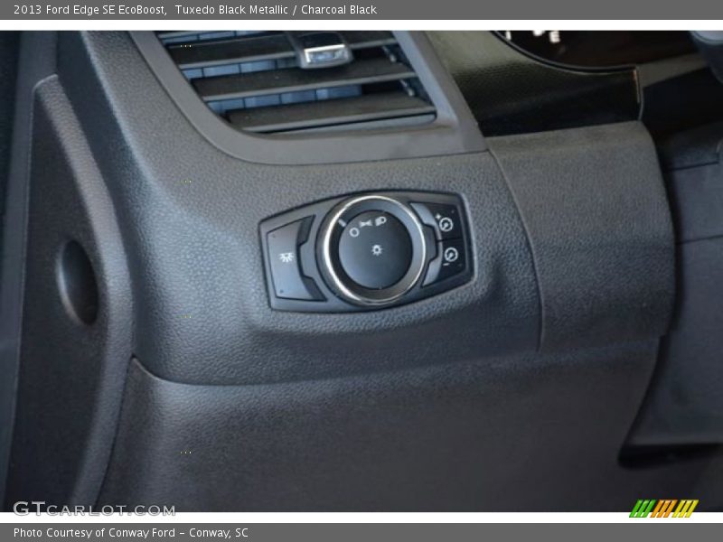 Tuxedo Black Metallic / Charcoal Black 2013 Ford Edge SE EcoBoost